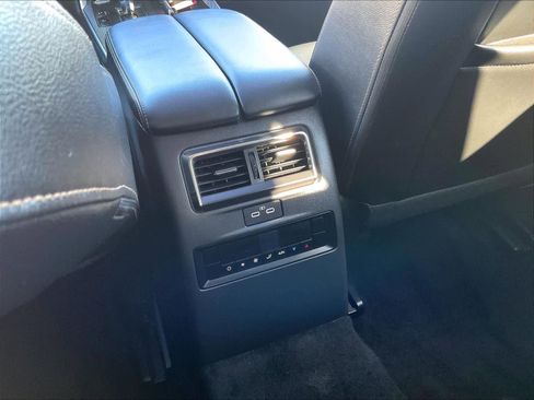 Used 2024 MAZDA CX-90 3.3 Turbo w/ Preferred Plus image 29