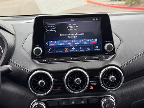 Certified 2025 Nissan Sentra SV FWD image 17