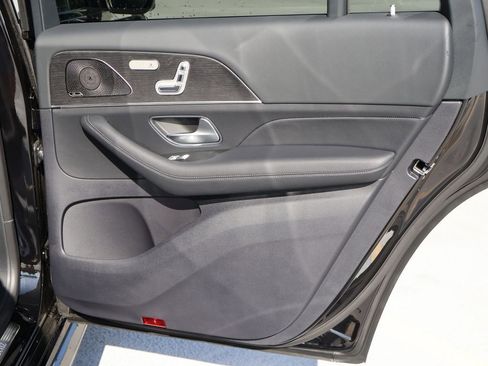 New 2026 Mercedes-Benz GLS 450 4MATIC image 15