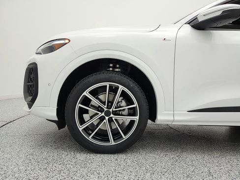 New 2026 Audi Q5 Premium Plus AWD/4WD image 13