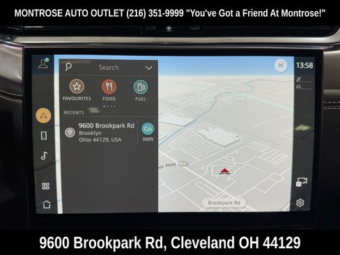 Used 2024 Jaguar F-PACE R-Dynamic S image 27