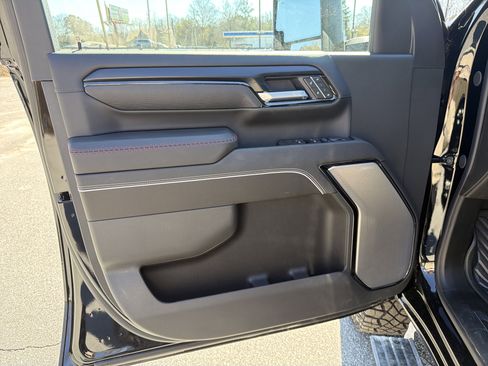 New 2026 GMC Sierra 2500 AT4X w/ AT4X AEV Edition image 12