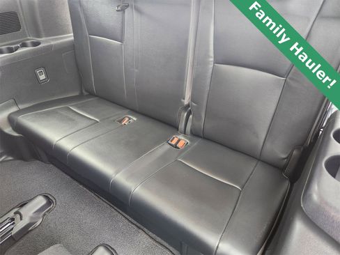 Used 2024 Toyota Highlander XLE image 32