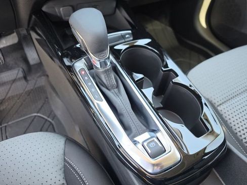 New 2026 Chevrolet Trax LT w/ Sunroof Package image 27