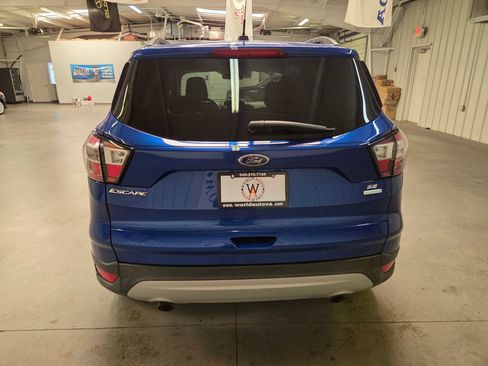 Used 2018 Ford Escape SE FWD image 6