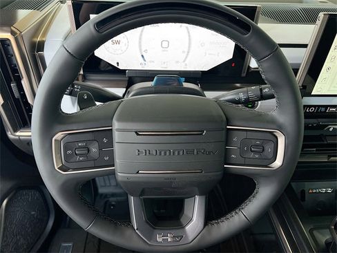 New 2025 GMC Hummer EV 3X image 7