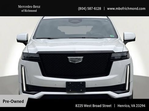 Used 2023 Cadillac Escalade Sport w/ LPO, ONYX Package AWD/4WD image 10