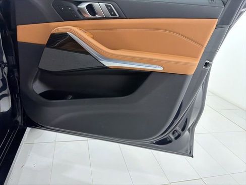 Certified 2023 BMW X7 xDrive40i w/ Executive Package image 20