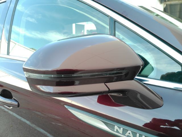Used 2021 Lincoln Nautilus Reserve AWD/4WD image 26