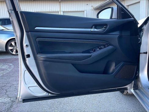 Used 2022 Nissan Altima 2.5 SL image 21