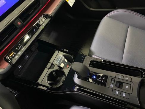 New 2026 Toyota Prius Plug-In Hybrid FWD image 20