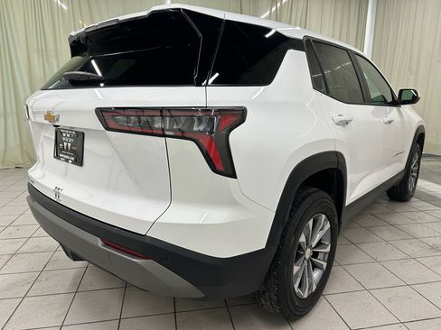 Certified 2025 Chevrolet Equinox LT FWD image 5