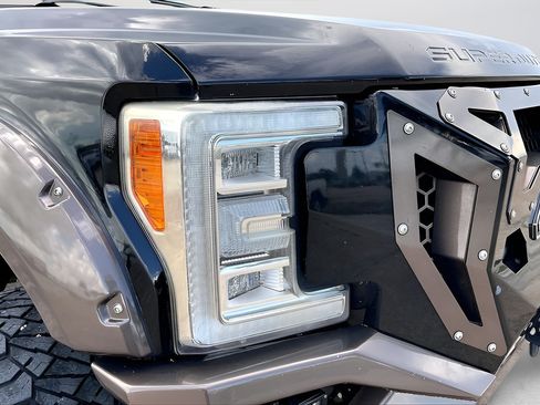Used 2017 Ford F250 King Ranch w/ King Ranch Ultimate Package AWD/4WD image 34