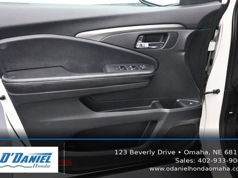 Used 2019 Honda Ridgeline Sport image 23