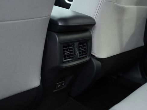 New 2025 Toyota RAV4 XLE image 15