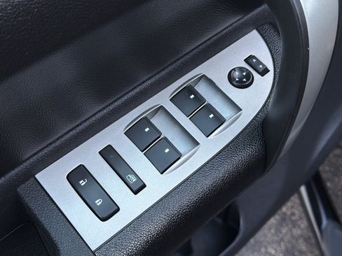 Used 2009 Chevrolet Silverado 1500 LT w/ Power Pack Plus AWD/4WD image 13