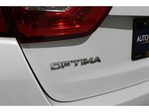 Used 2014 Kia Optima SX image 17