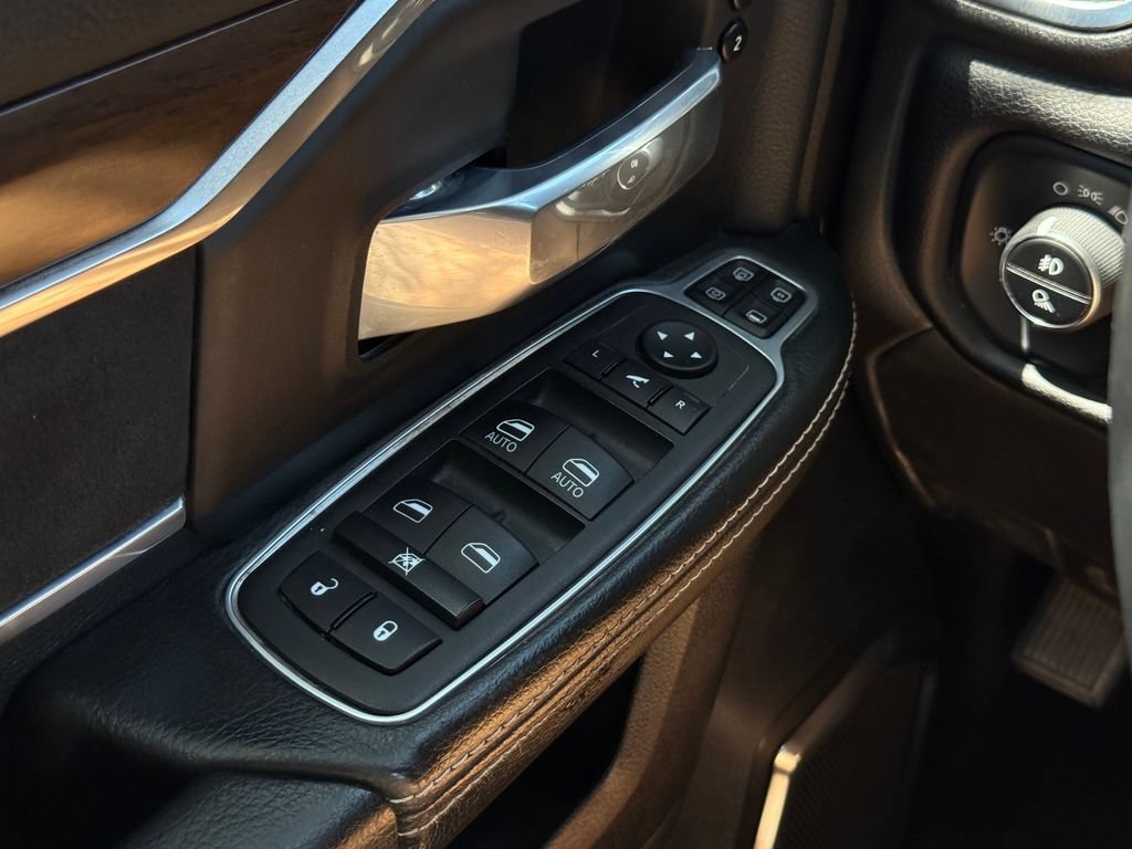 Used 2024 RAM 2500 Laramie w/ Safety Group AWD/4WD image 6