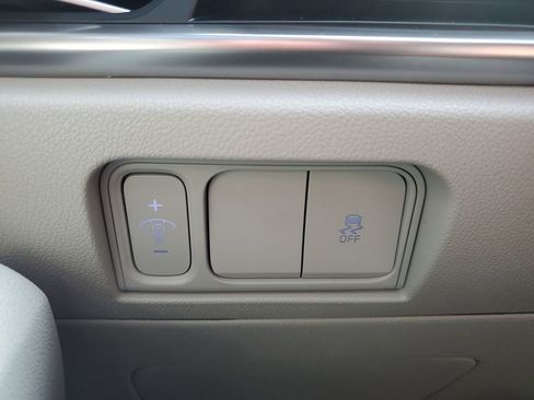 New 2026 Kia Sorento S FWD image 24