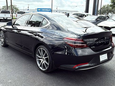 Used 2023 Genesis G70 2.0T RWD image 6