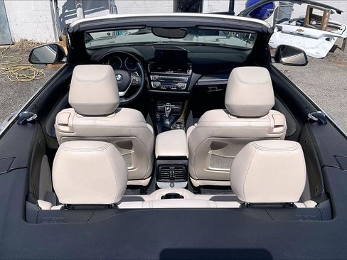 Used 2017 BMW 230i xDrive Convertible image 34