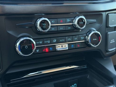 New 2026 Ford F250 Lariat w/ Lariat Ultimate Package image 42