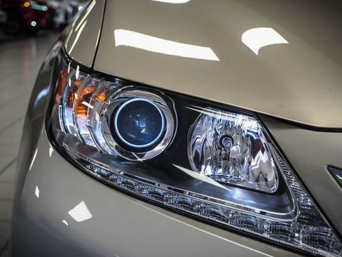 Used 2015 Lexus ES 350 w/ Premium Package FWD image 29