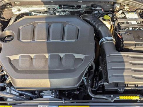 New 2025 Volkswagen Golf SE image 16