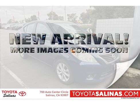 Used 2014 Nissan Versa w/ Tech Package FWD image 1