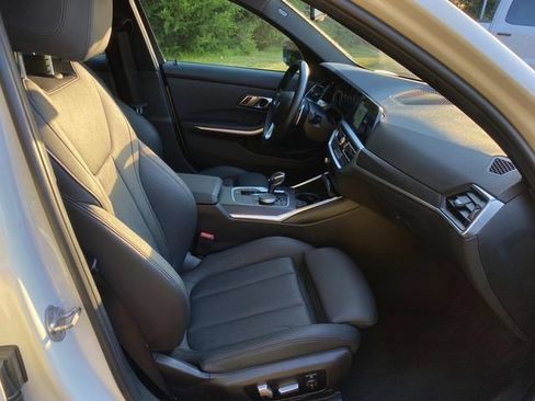 Used 2020 BMW 330i xDrive Sedan w/ Convenience Package AWD/4WD image 37