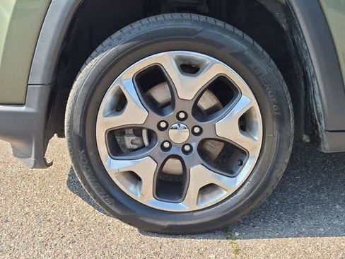 Used 2020 Jeep Compass Limited AWD/4WD image 14
