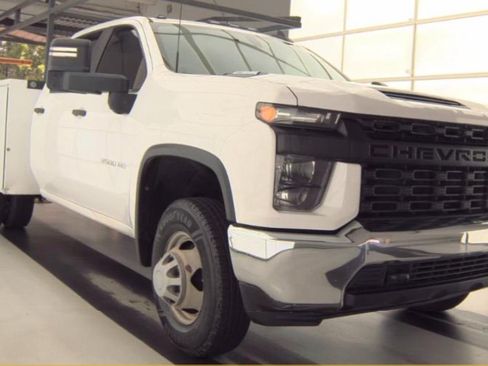 Used 2021 Chevrolet Silverado 3500 W/T w/ WT Convenience Package RWD image 2