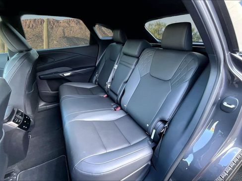 Used 2025 Lexus RX 350 F Sport w/ Convenience Package FWD image 26