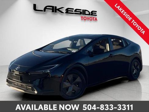 Certified 2023 Toyota Prius LE FWD image 2