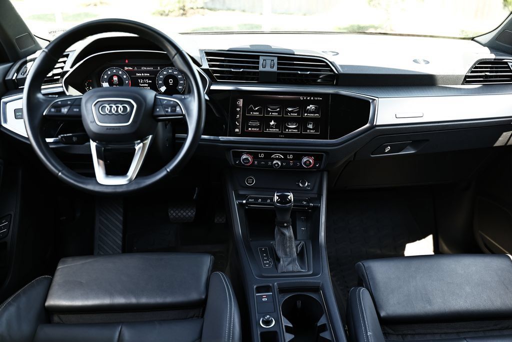 Certified 2023 Audi Q3 2.0T Premium w/ Black Optic Sport Package AWD/4WD image 27