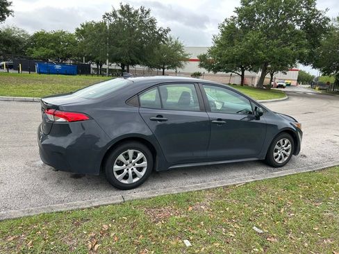 Used 2024 Toyota Corolla LE image 5