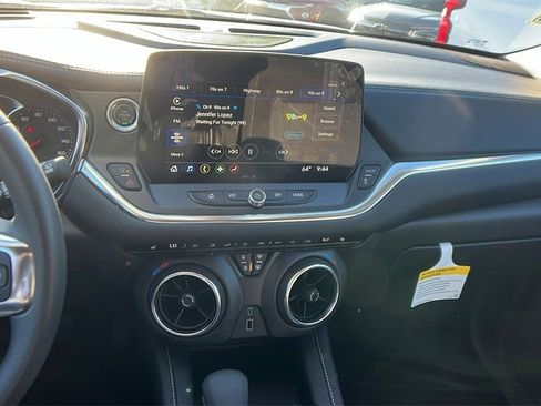 New 2025 Chevrolet Blazer LT w/ Driver Confidence Package image 24