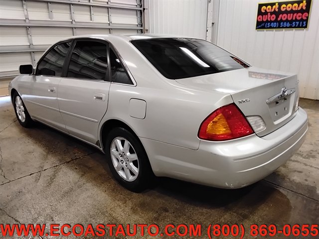 Used 2000 Toyota Avalon XLS FWD image 6
