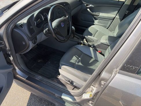 Used 2005 Saab 9-3 Linear FWD image 6