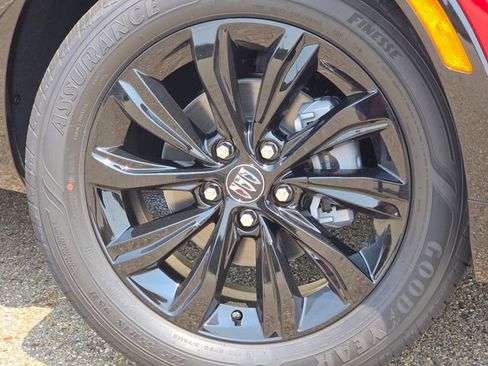 New 2026 Buick Envista Sport Touring w/ Convenience I Package FWD image 11