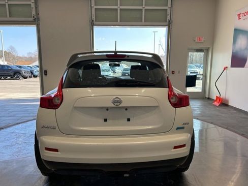 Used 2014 Nissan Juke S image 6