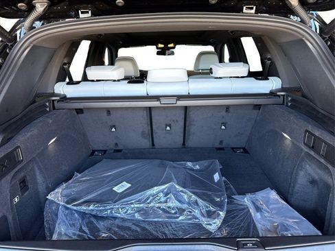 New 2026 BMW X5 xDrive40i w/ Climate Comfort Package AWD/4WD image 13