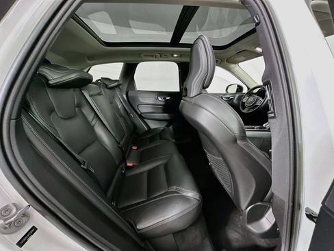 Used 2023 Volvo XC60 B6 Ultimate AWD/4WD image 29