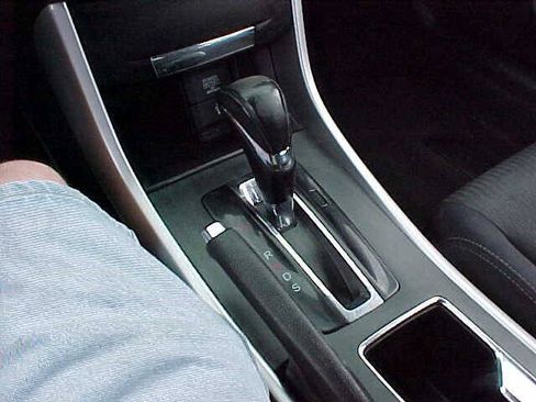 Used 2014 Honda Accord Sport image 28