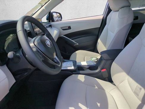 New 2026 Toyota Corolla Cross LE FWD image 4