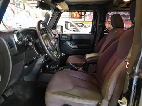 Used 2014 Jeep Wrangler Sport w/ Quick Order Package 23S AWD/4WD image 6