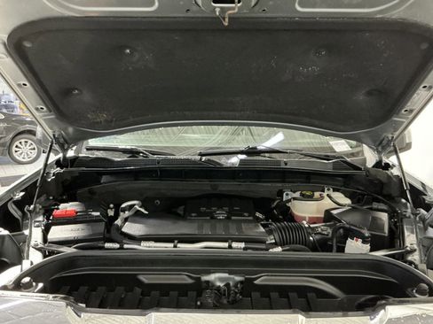 Used 2023 GMC Sierra 1500 SLE image 32