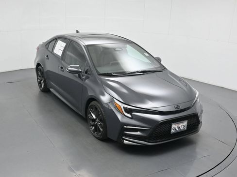 Used 2024 Toyota Corolla XSE FWD image 39