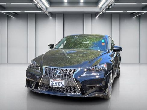 Used 2016 Lexus IS 200t RWD image 3