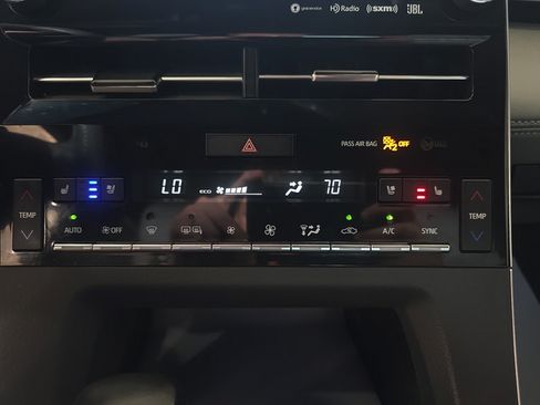 Used 2022 Toyota Avalon Limited w/ Advanced Safety Package FWD image 20